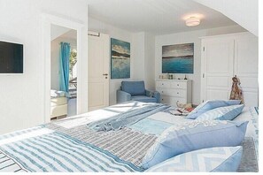 3 bedrooms, iron/ironing board, free WiFi - Baltic Sea House Seagrass+Fireplace (Prerow)