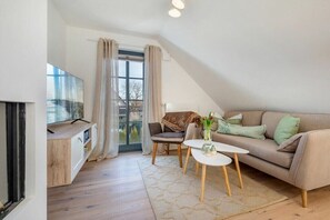 TV connectée, cheminée