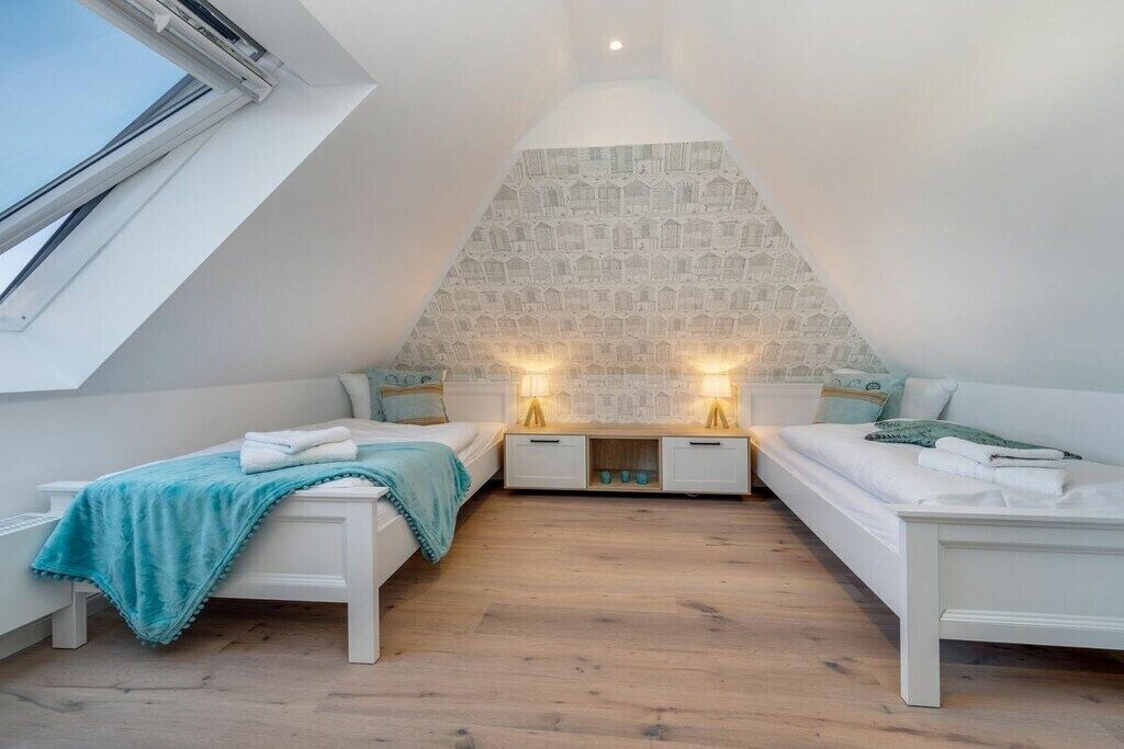 2 soverom, strykejern/-brett og wi-fi (inkludert)