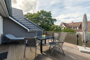 Outdoor dining - One-bedroom apartment (Zingst)