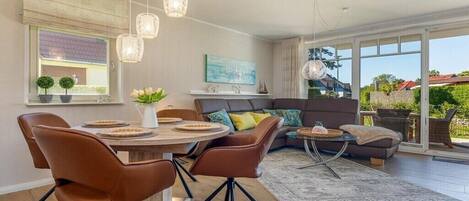 Smart TV, DVD player