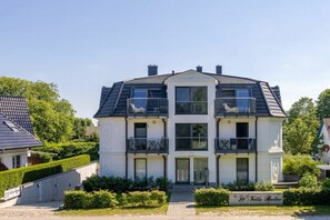 Exterior - Beach-friendly - Villa Baltic (Zingst)