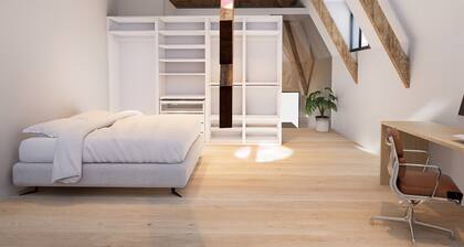 Spacious 3-Floor Holiday Home for 8 Guests