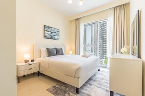 1 bedroom, in-room safe, iron/ironing board, free WiFi - Partial Creek Harbour Views, Close to the Creek Harbour Marine Station (Dubai)