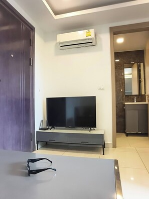 Room amenity - Luxurious Pattaya Apartment With Pool Access (Pattaya)