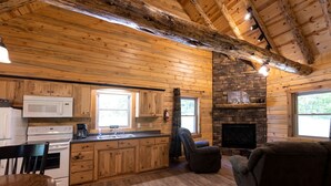 Unclassified image, 5 of 16, button - Rustic Cabin with Lofted Interior and Fire Pit in Ohio (Millersburg)