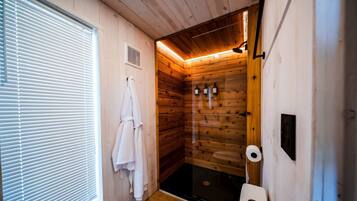 Serviettes fournies, savon, shampooing