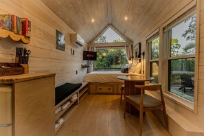 1 Schlafzimmer, WLAN, BettwÀsche
