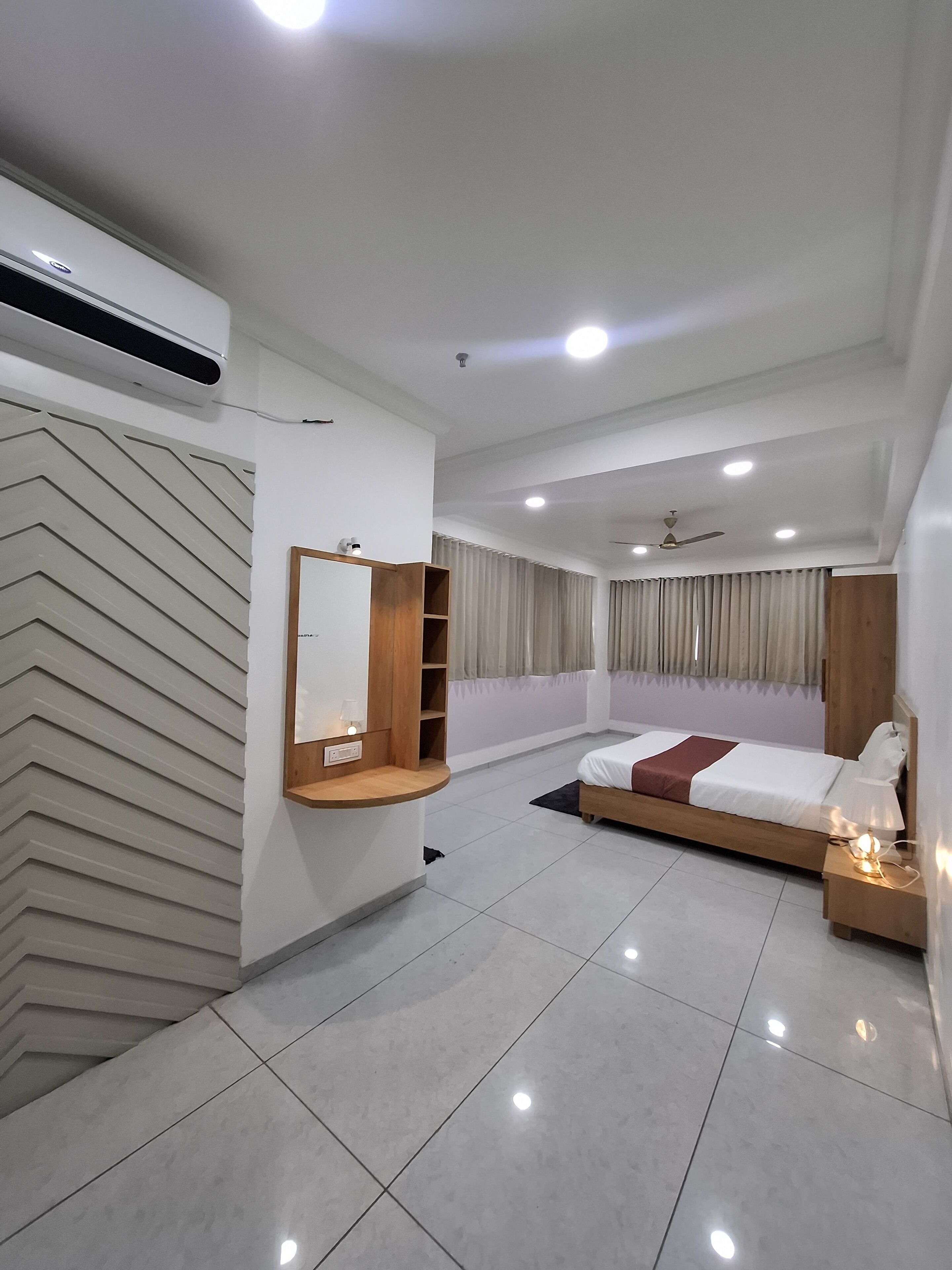 Tabla de planchar con plancha y wifi gratis 