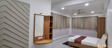 Superior Double Room, City View | Iron/ironing board, free WiFi