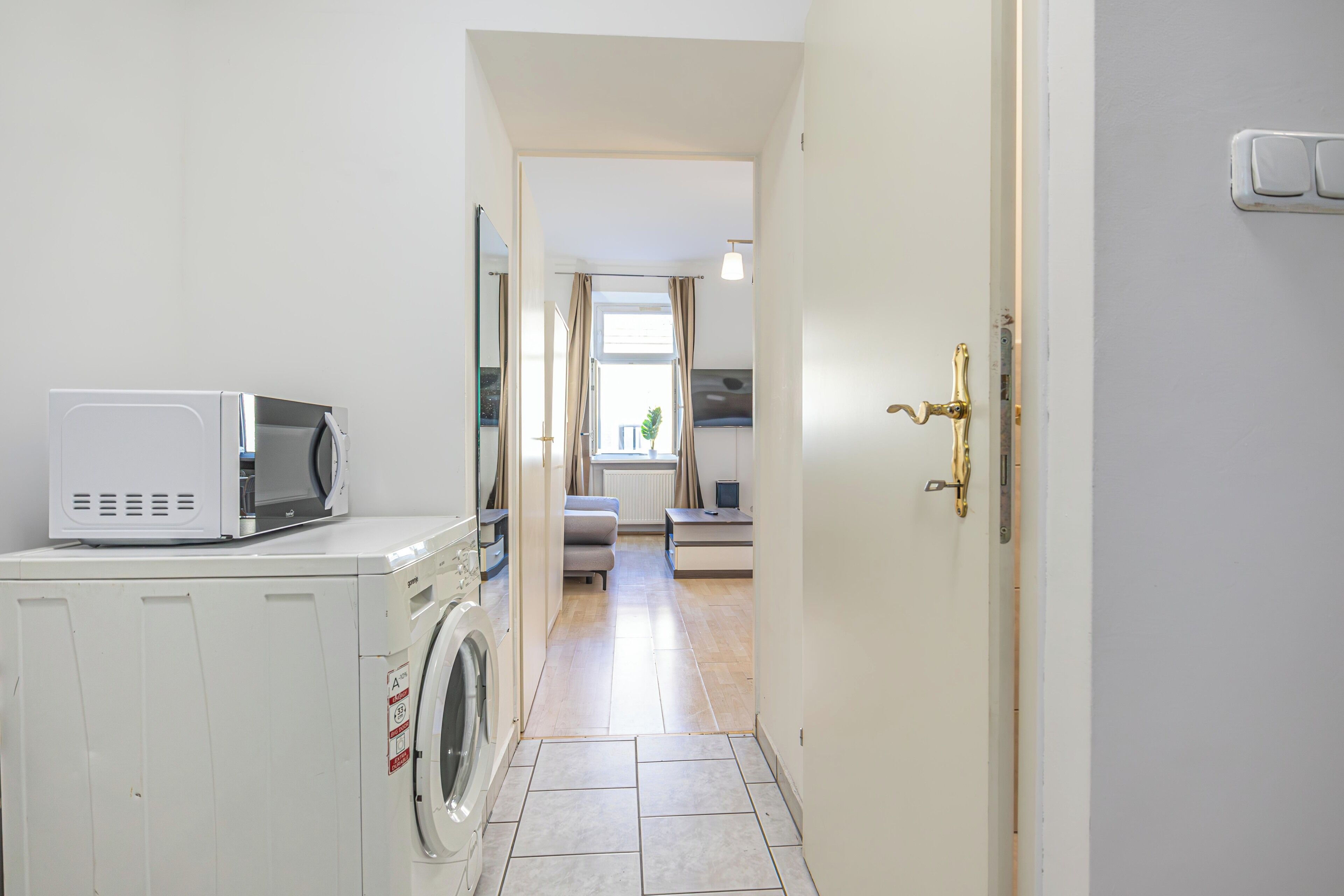 基础公寓 | 私人厨房 | 冰箱、微波炉、烤箱、炉灶