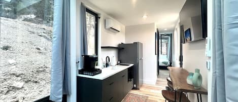 Fridge, microwave, stovetop, coffee/tea maker