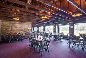 Dining - Gorgeous Cabin with Fireplace and Barbecue in Greer, Arizona (Greer)