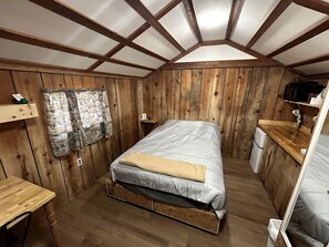 1 chambre, bureau, Wi-Fi, draps fournis
