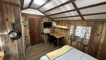 1 slaapkamer, een bureau, wifi, beddengoed