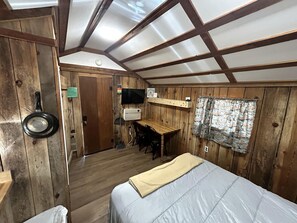 1 chambre, bureau, Wi-Fi, draps fournis