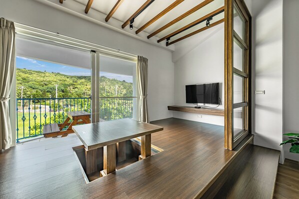 Habitación Deluxe doble, bañera | Wifi gratis y ropa de cama