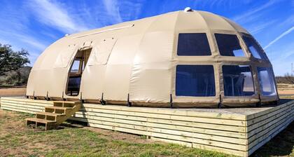 Beautiful Pet Friendly Pod with Stunning Countryside Views in Fredericksburg, Texas