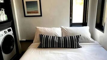 Tabla de planchar con plancha y wifi