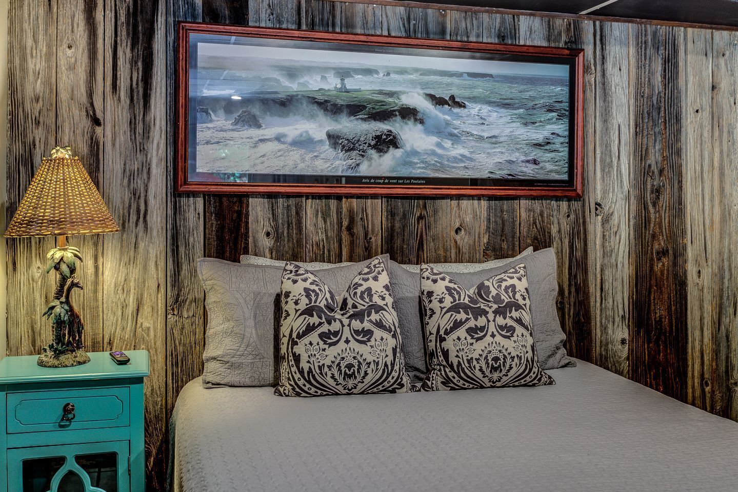 3 bedrooms, desk, iron/ironing board, WiFi