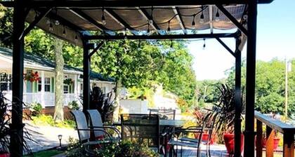 Family-Friendly Bed and Breakfast Suite near Camden Hills State Park, Maine