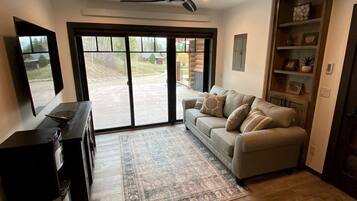 TV, fireplace, table tennis