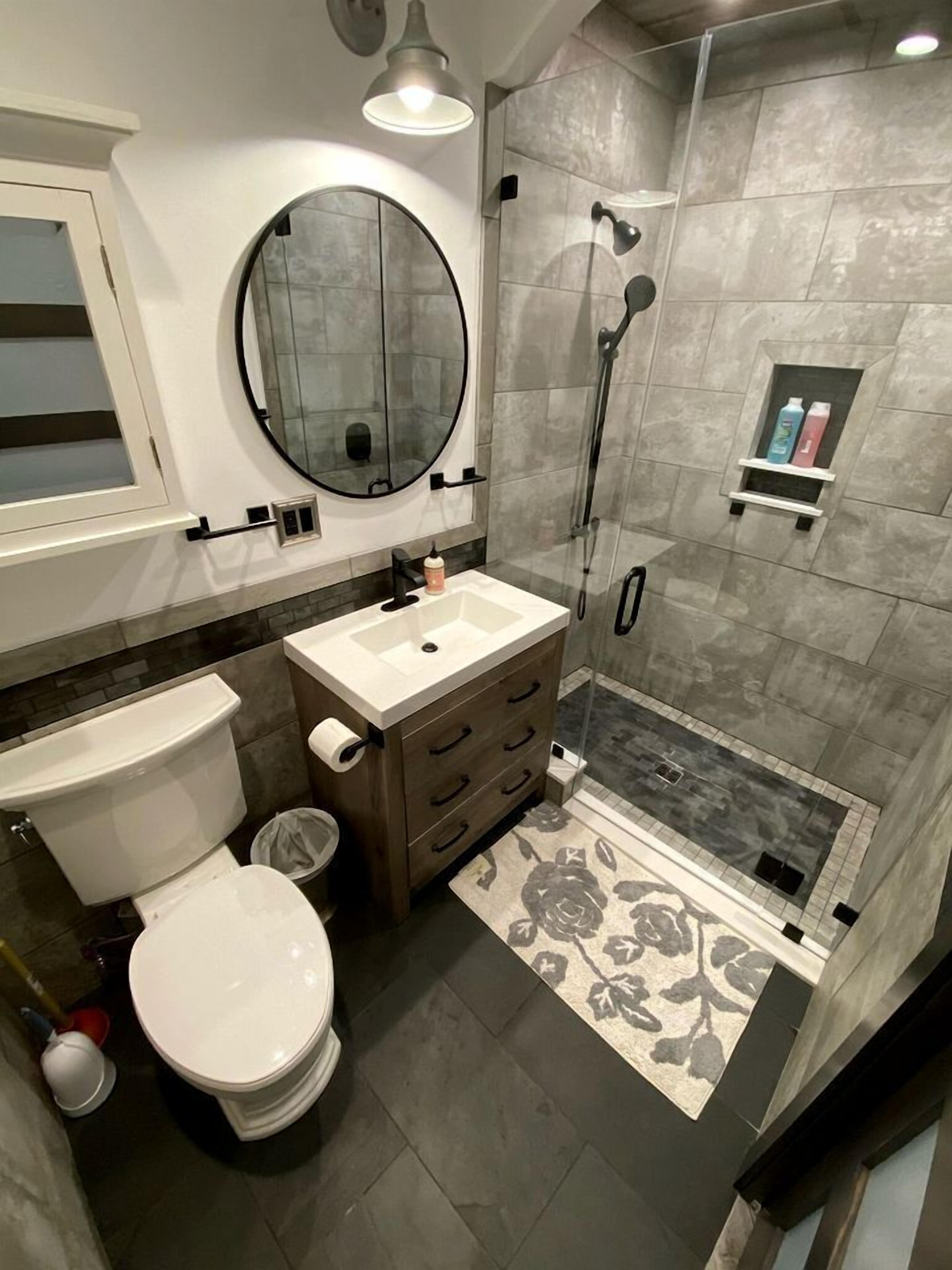 Hair dryer, towels