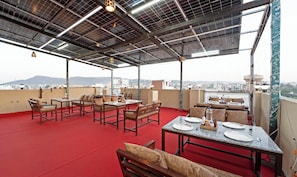 Restaurant - Treebo Fort Mountview Jalmahal (Jaipur)