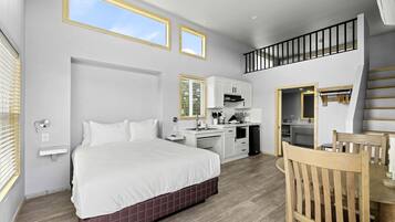 1 bedroom, desk, WiFi, bed sheets