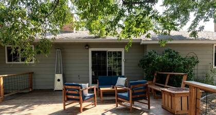 Spacious Dual-Home Mountain Escape with Hot Tub and Creek Views Near Trails in Lander, Wyoming