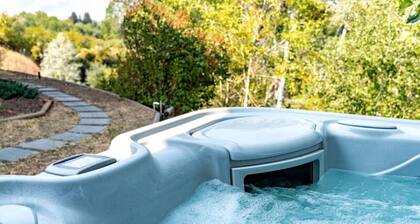 Spacious Dual-Home Mountain Escape with Hot Tub and Creek Views Near Trails in Lander, Wyoming