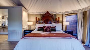 1 slaapkamer, een strijkplank/strijkijzer, wifi, beddengoed