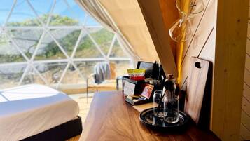 1 Schlafzimmer, Schreibtisch, WLAN, BettwÀsche