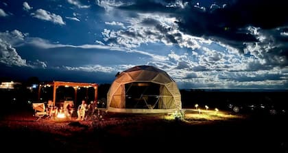 Impressive Secluded Dome with Barbecue and Fire Pit in Kanab, Utah