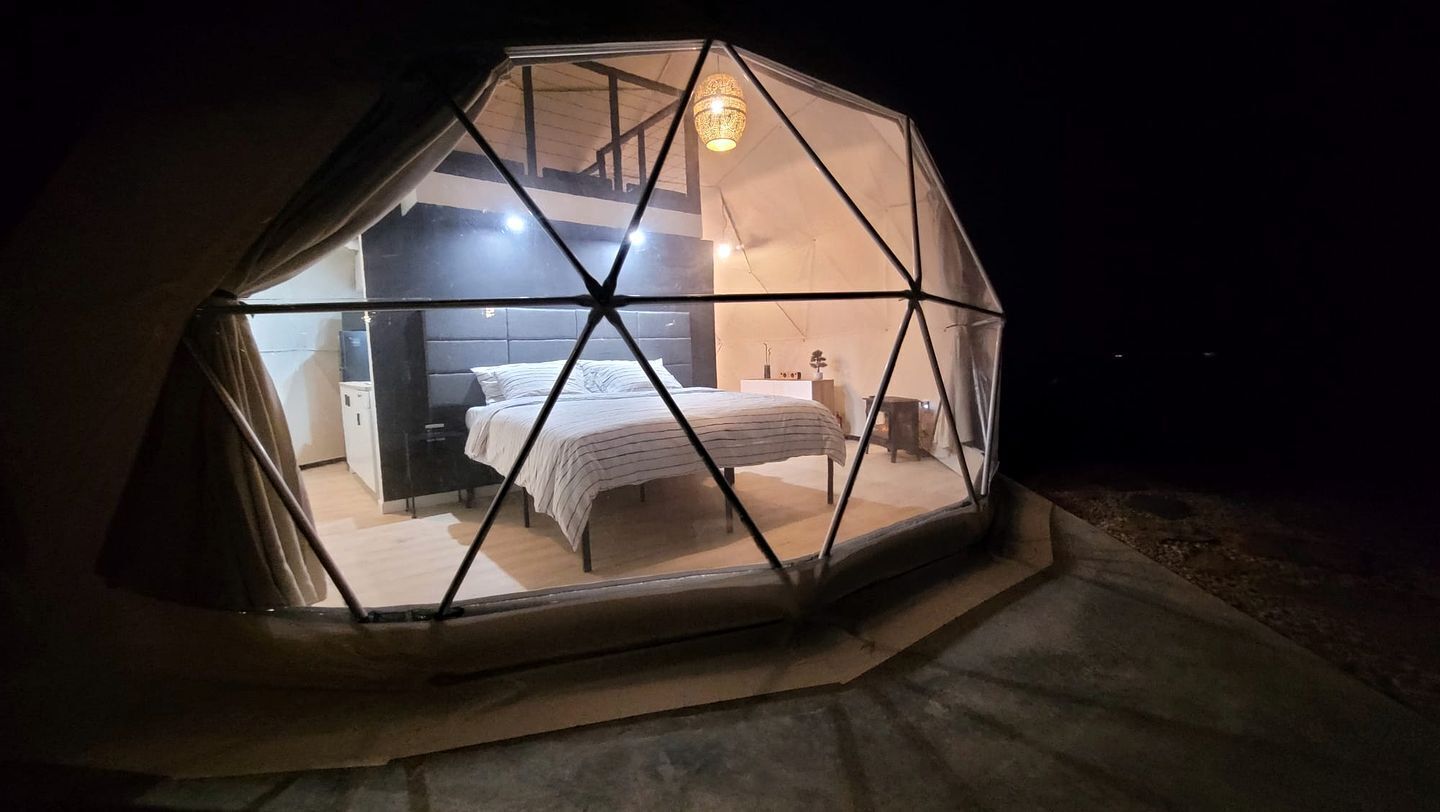 1 bedroom, travel crib, WiFi, bed sheets