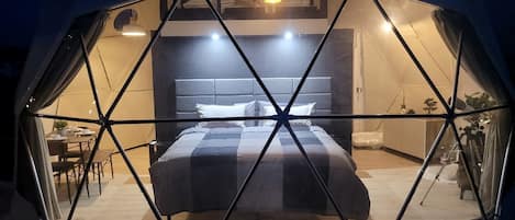 1 Schlafzimmer, Reisekinderbett, WLAN, Bettwäsche