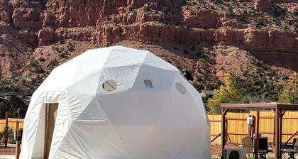 Impressive Secluded Dome with Barbecue and Fire Pit in Kanab, Utah