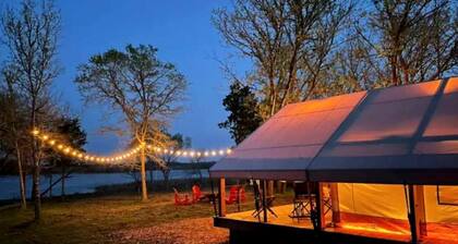 Romantic Lakefront Safari Tent with Fire Pit and Peaceful Views near Bastrop, Texas
