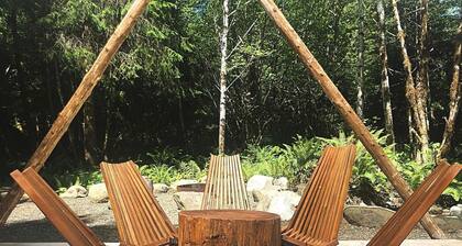 Beautiful Safari Tent near Olympic National Park for an Amazing Glamping Experience near Forks, Washington