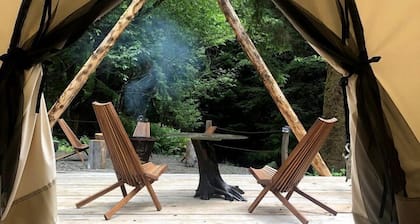 Amazing Safari Tent, Perfect for a Relaxing Escape in Nature near Olympic National Park in Washington