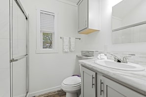 Unclassified image, 3 of 11, button - Pet Friendly Cabin with Barbecue in Fredericksburg, Texas (Fredericksburg)