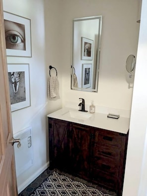 Jetted bath, hair dryer, towels, soap