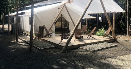 Luxurious Safari Tent for an Unforgettable Glamping Escape near Forks, Washington