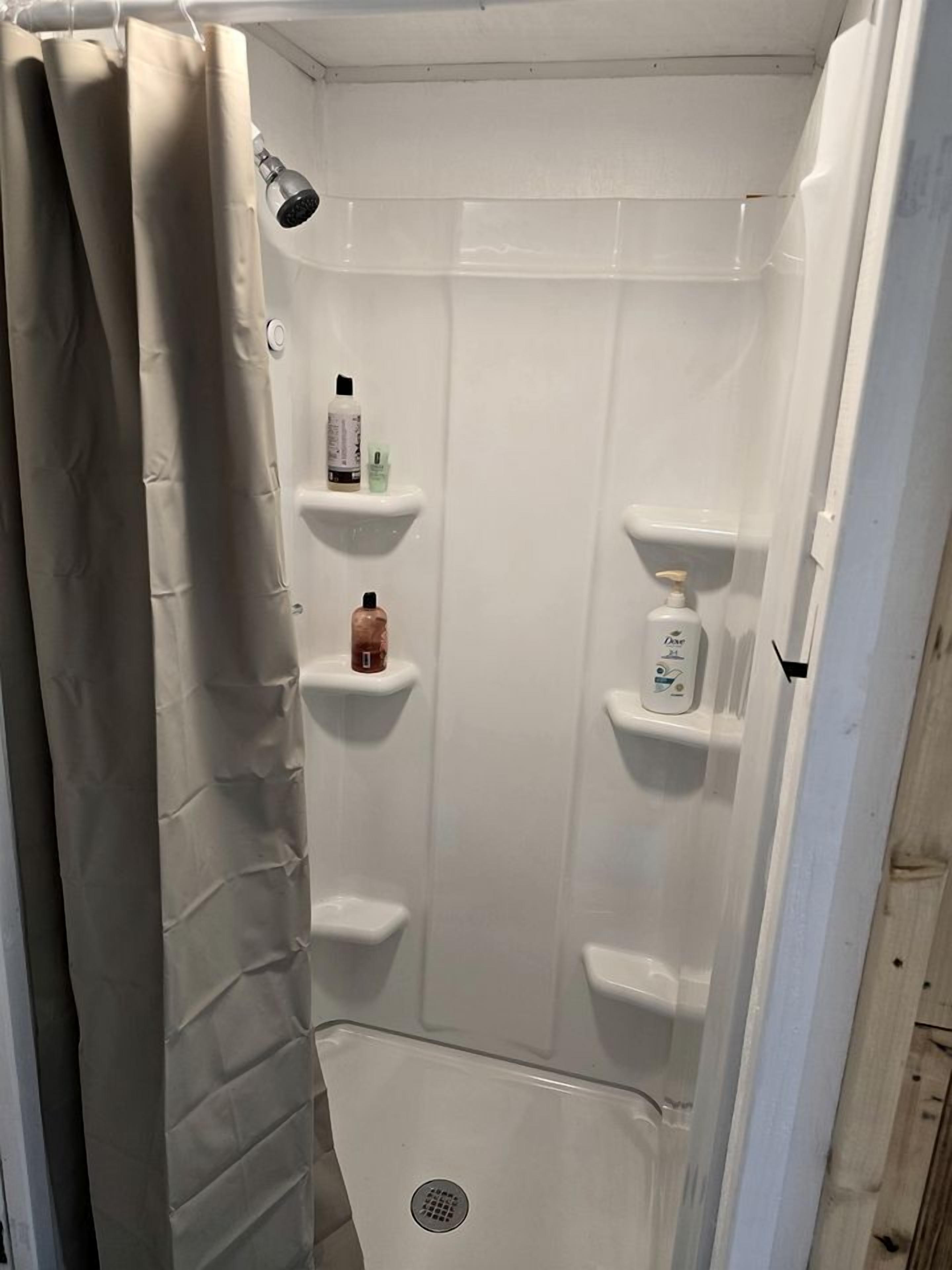 Towels, toilet paper