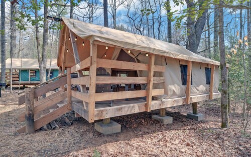 Pet-Friendly Glamping Retreat: Safari Tent Getaway in Suches, Georgia