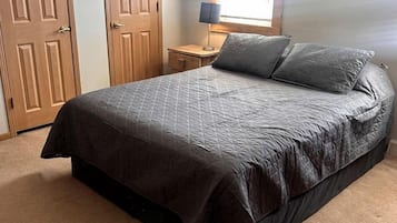 3 bedrooms, WiFi, bed sheets
