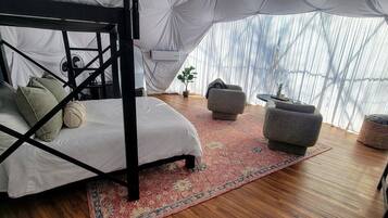 1 chambre, draps fournis