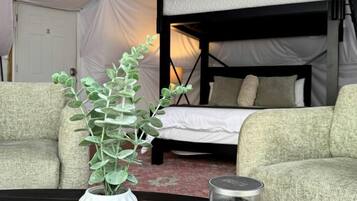 1 chambre, draps fournis