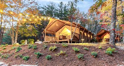Incredible Rustic Tented Cabin with Fire Pit in Gatlinburg, Tennessee