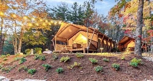 Incredible Rustic Tented Cabin with Fire Pit in Gatlinburg, Tennessee